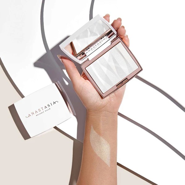 ANASTASIA BEVERLY HILLS HIGHLIGHTER “ICED OUT”