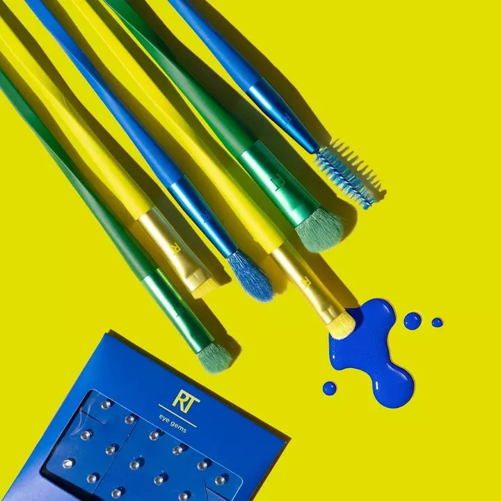 REAL TECHNIQUES DAYGLEAM SO JELLY EYE SET 0066