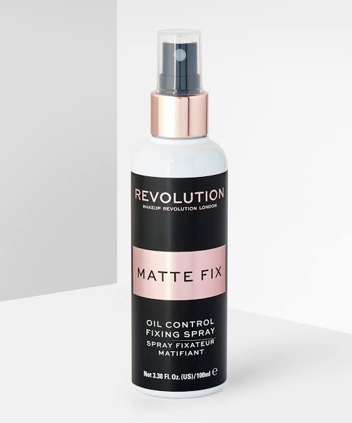 Revolution Makeup – Matte Fix Oil Control Spray